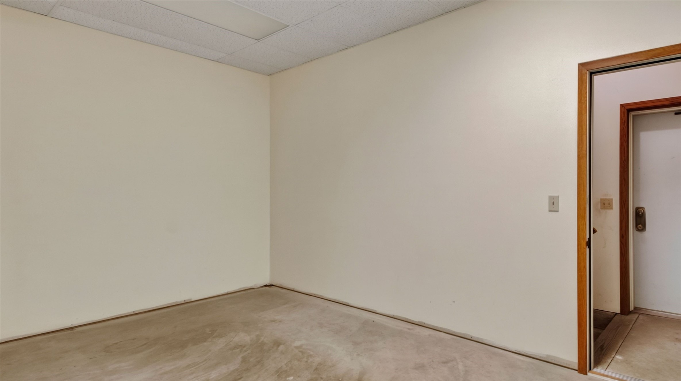 1210 Mansfield Street Property Photo 13