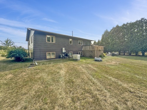 18748 50th Avenue Property Photo 7