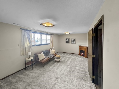 18748 50th Avenue Property Photo 22