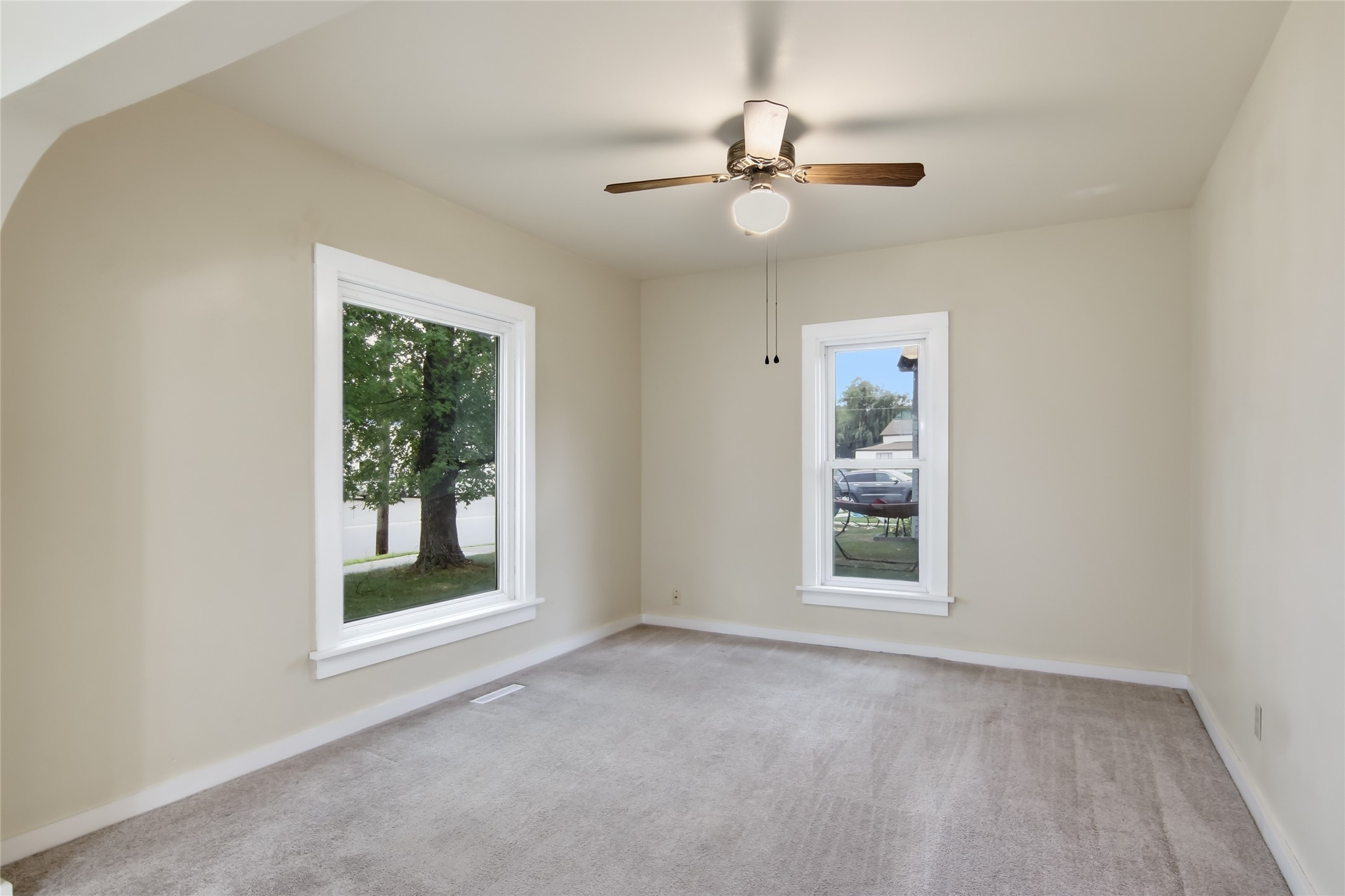 34 Cliff Street 1 Property Photo 3
