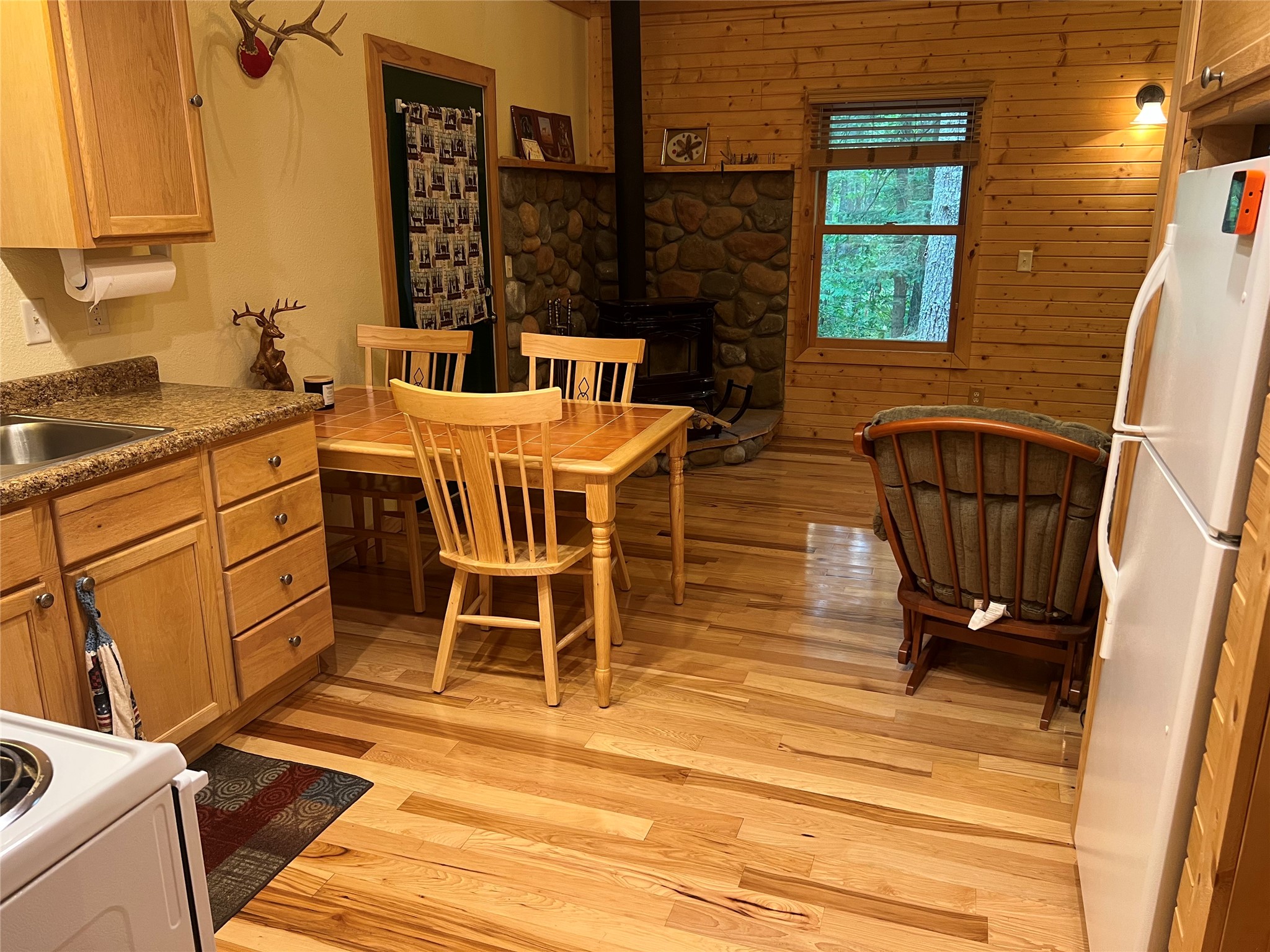 3801 Gaslyn Road Property Photo 16