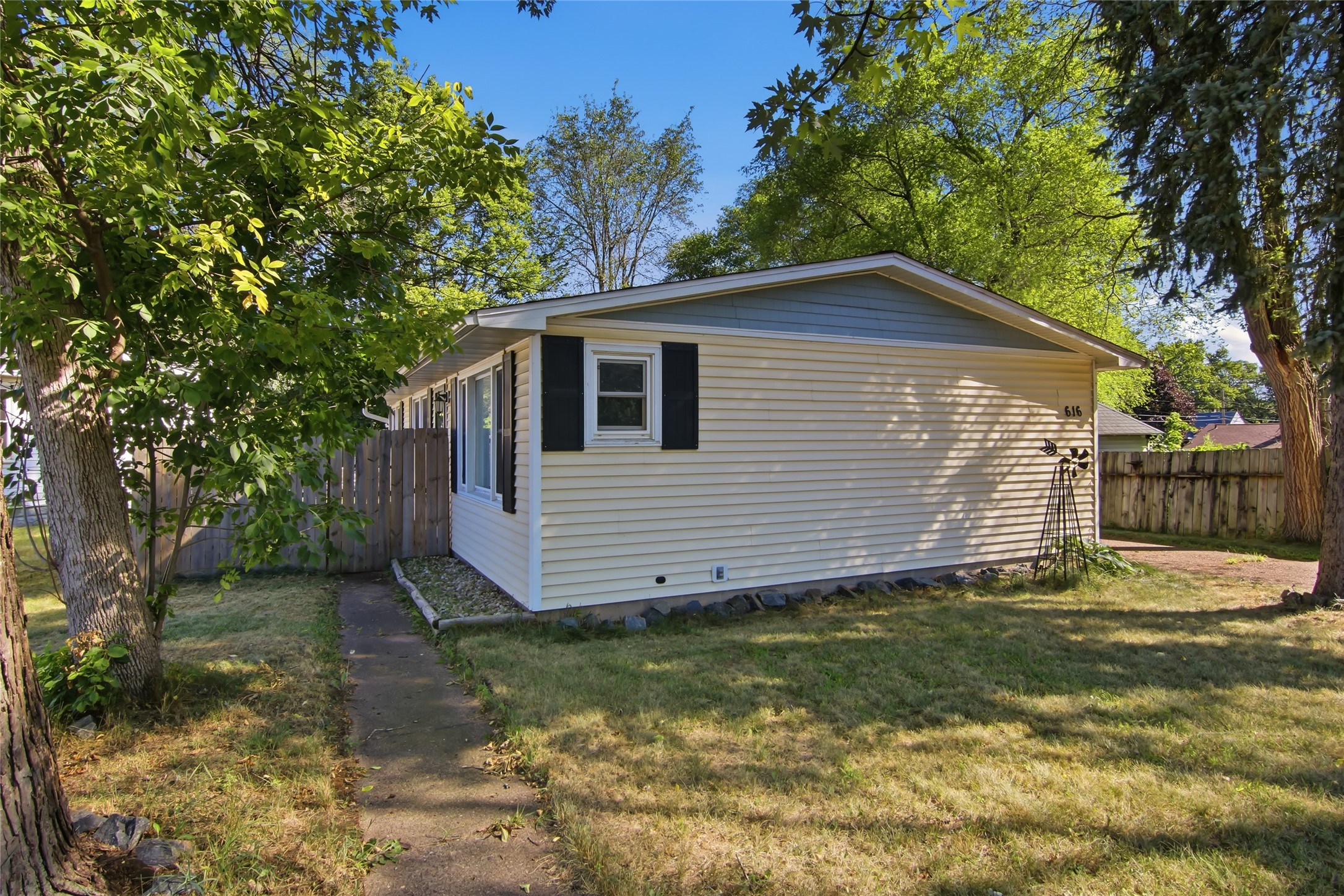 616 Truax Boulevard Property Photo 28