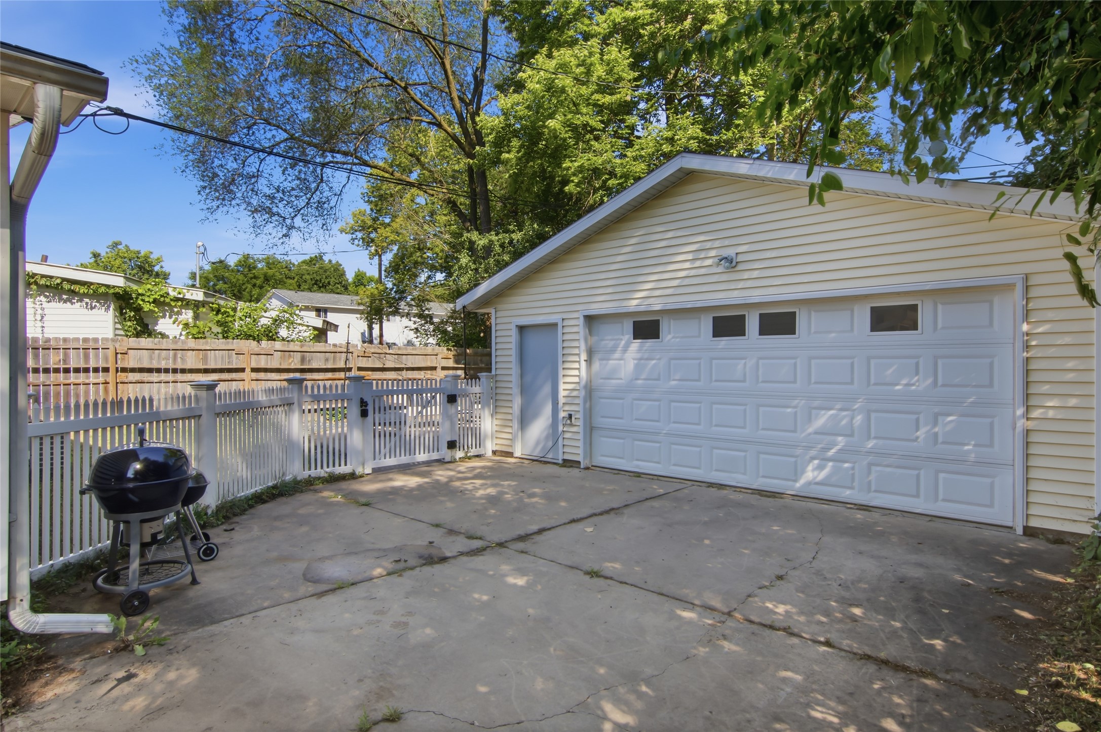 616 Truax Boulevard Property Photo 30