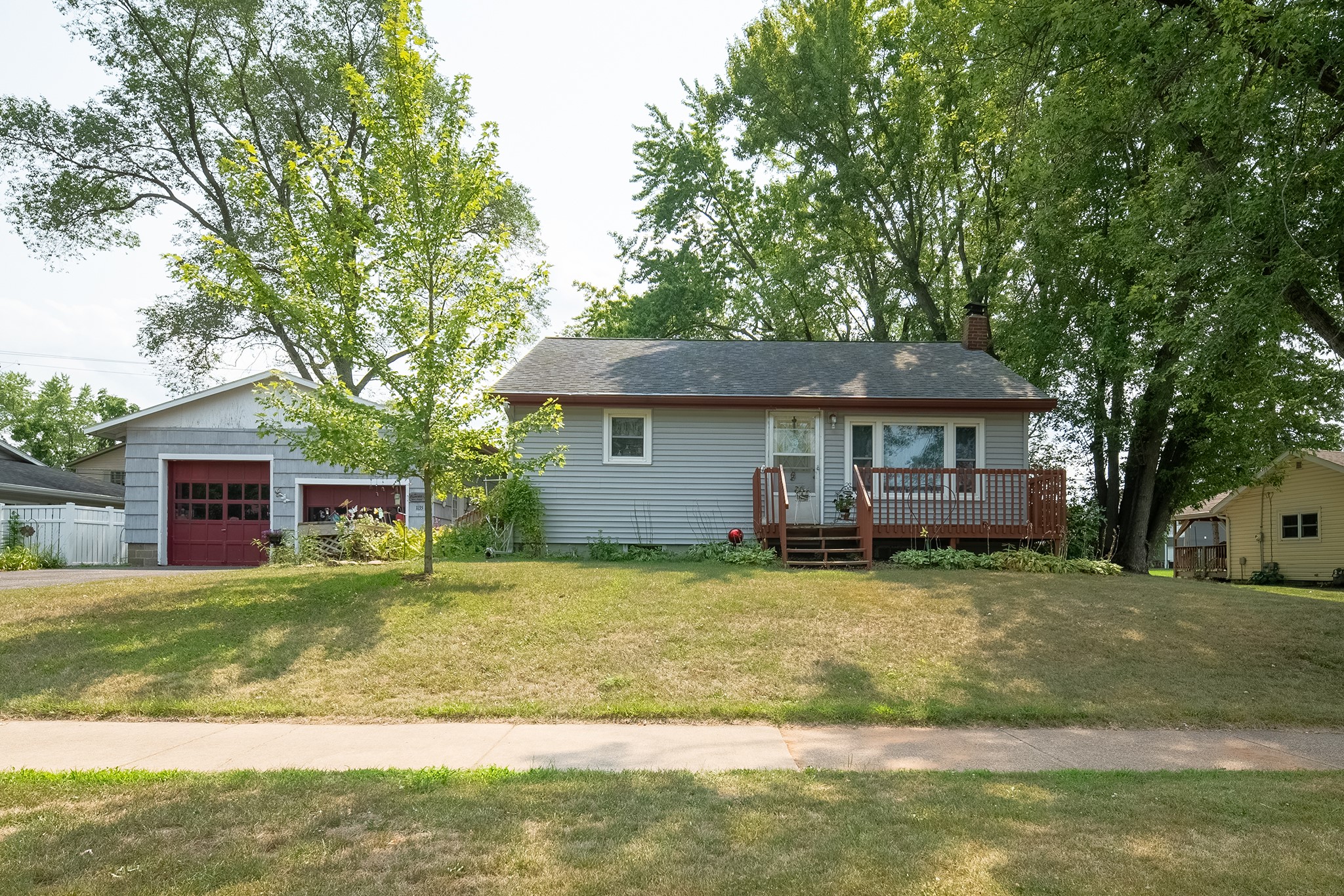 1135 Mansfield Street Property Photo 1