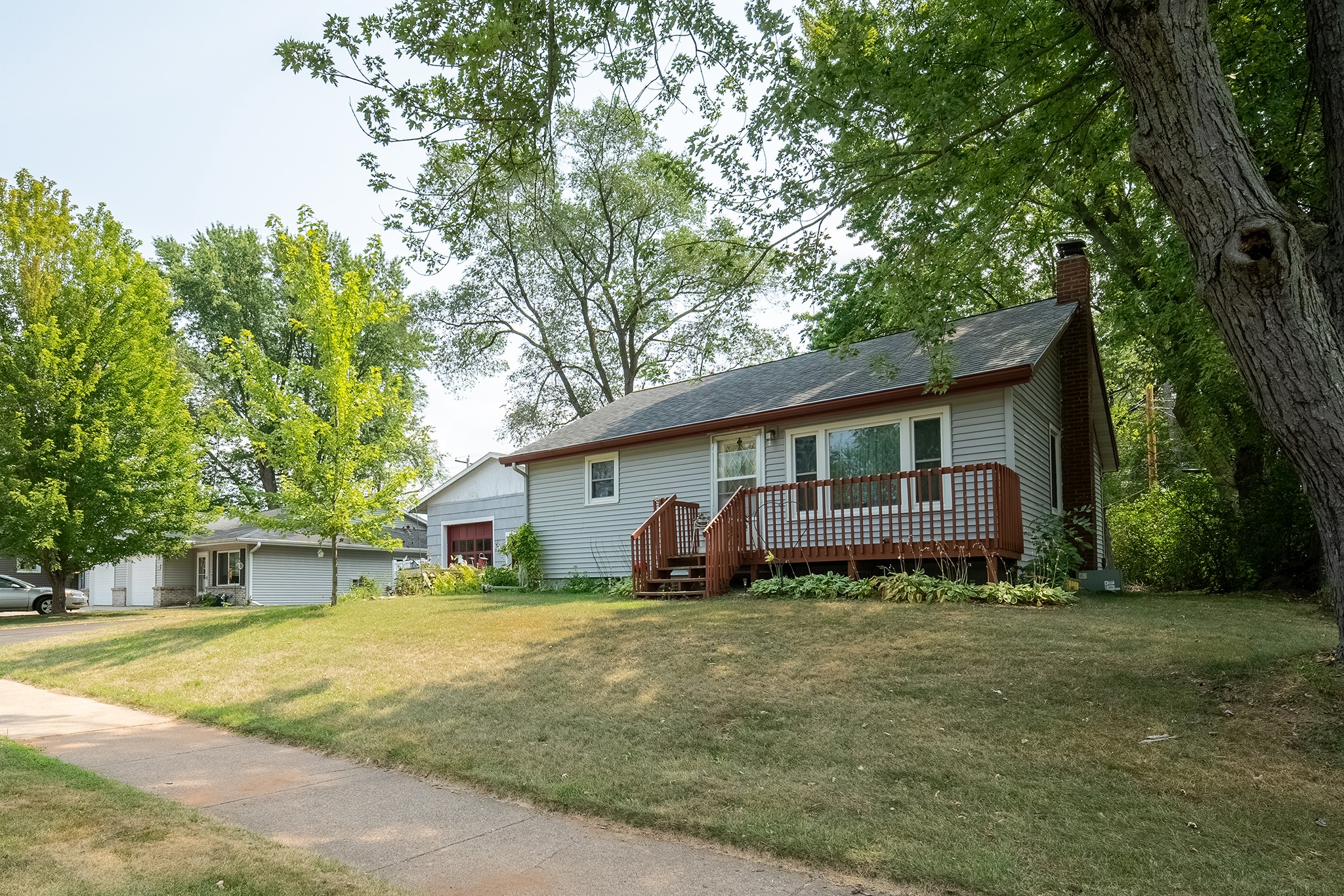 1135 Mansfield Street Property Photo 6