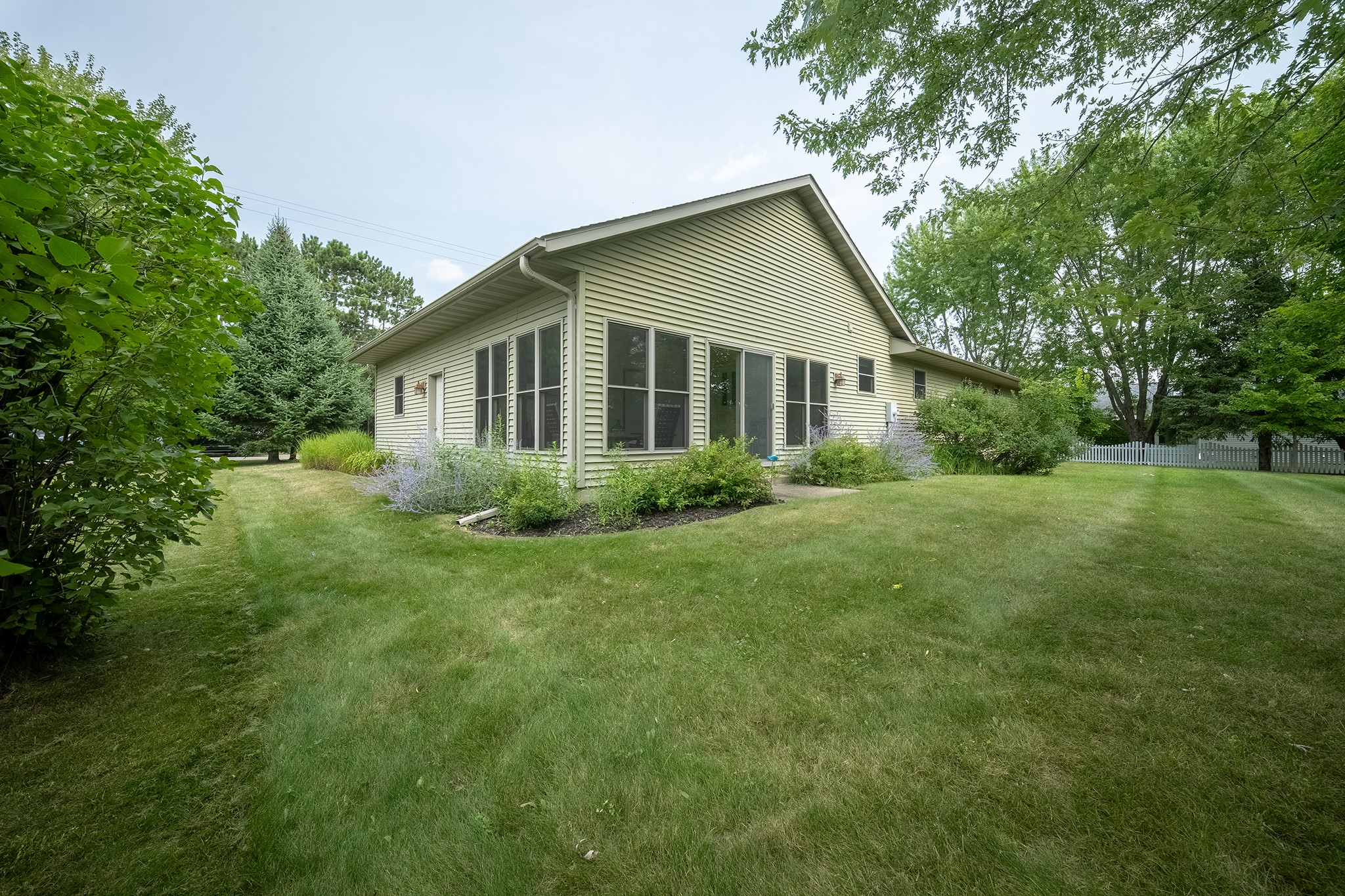 913 Bridgewater Avenue Property Photo 5