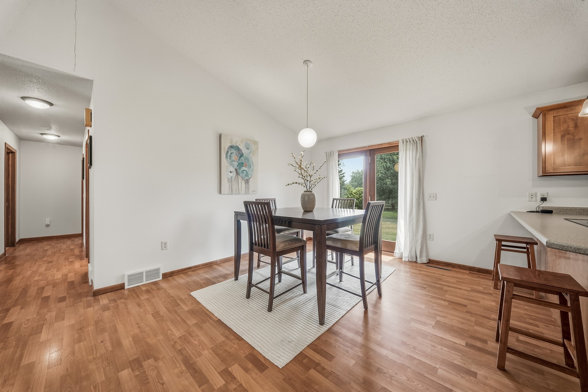 913 Bridgewater Avenue Property Photo 9