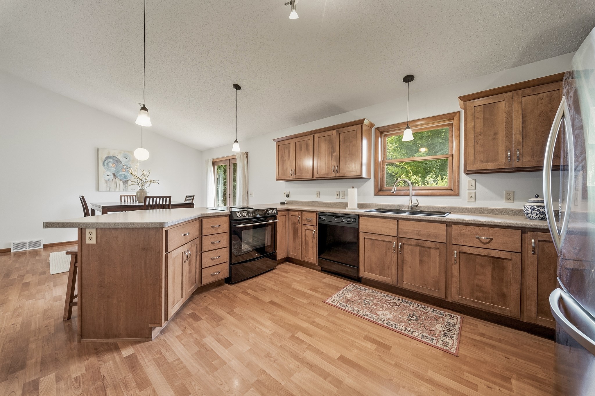913 Bridgewater Avenue Property Photo 11