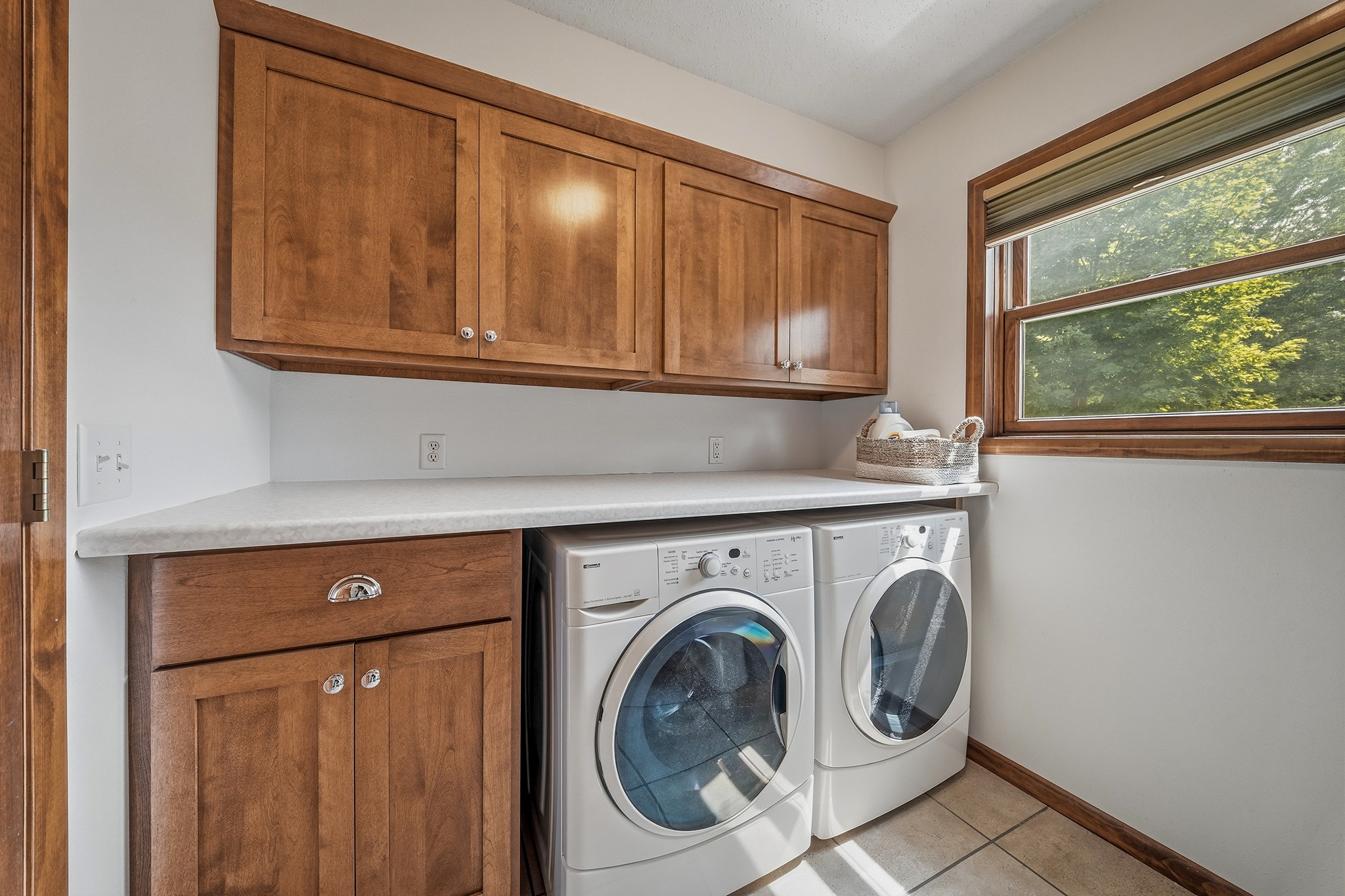 913 Bridgewater Avenue Property Photo 14