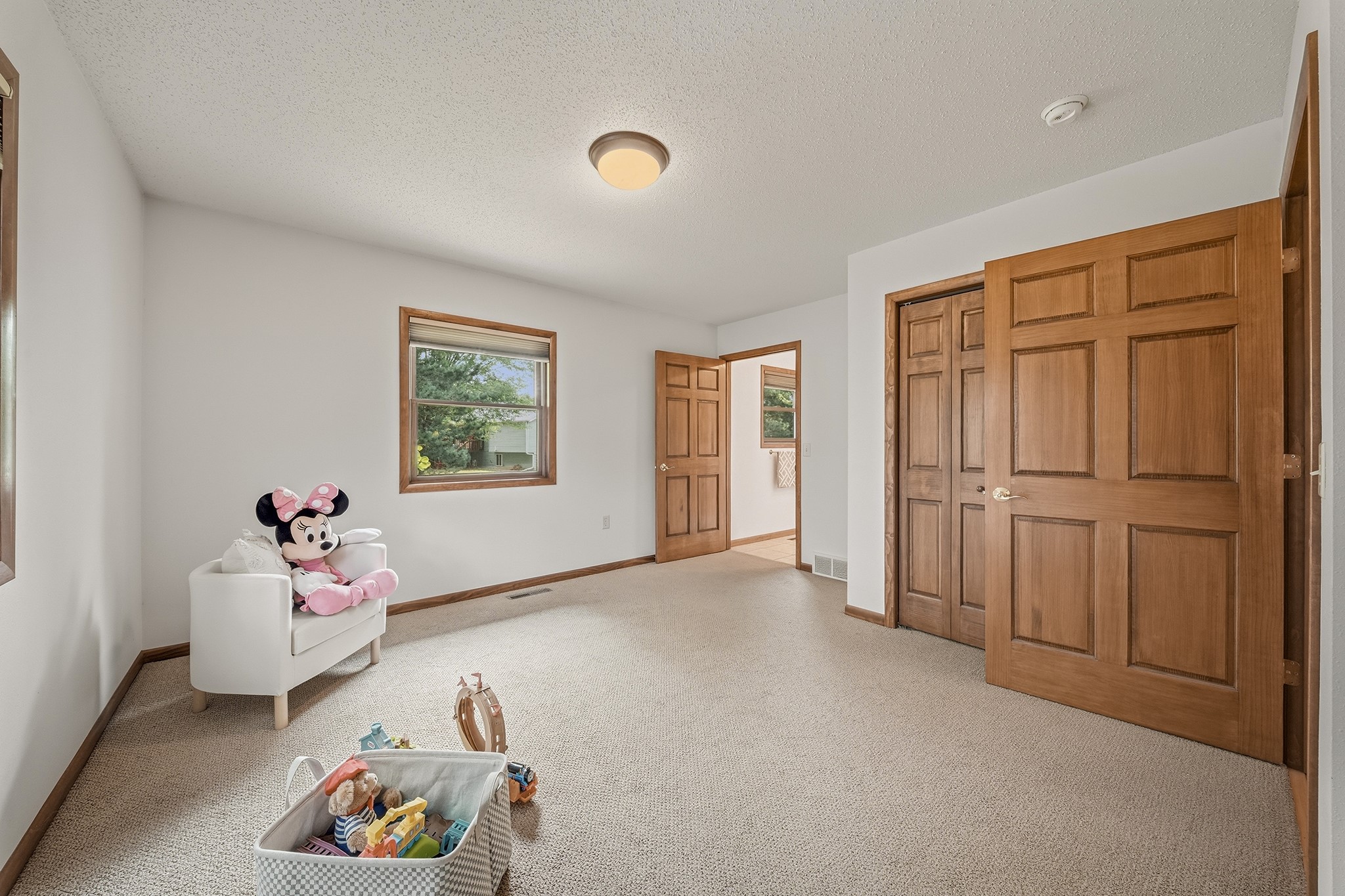 913 Bridgewater Avenue Property Photo 24
