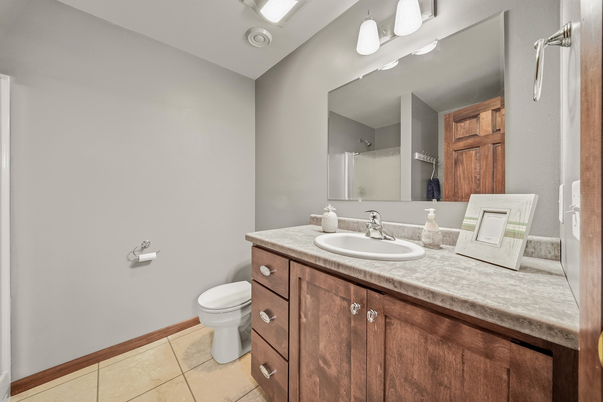 913 Bridgewater Avenue Property Photo 30