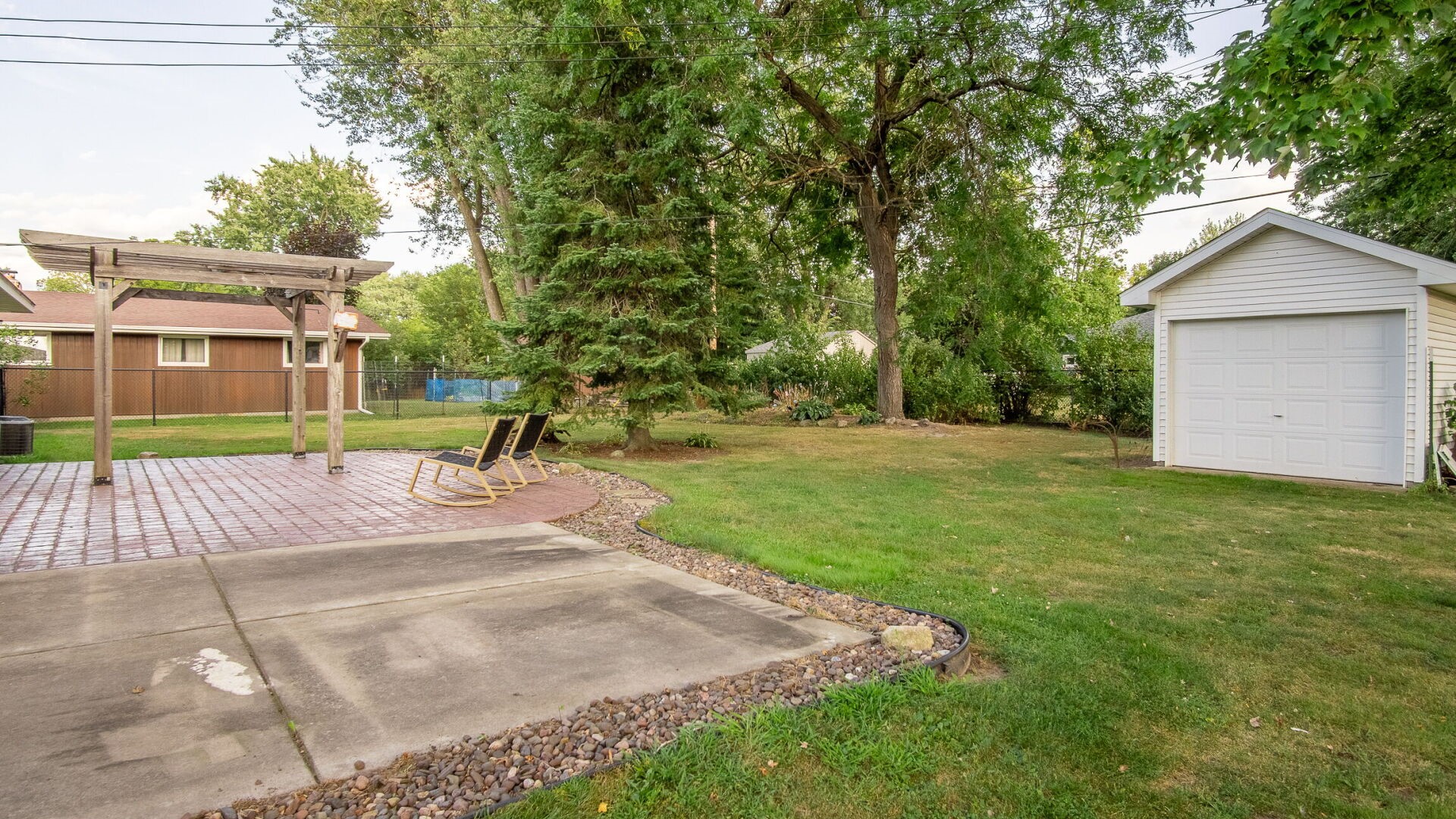 1905 E Lexington Boulevard Property Photo 7