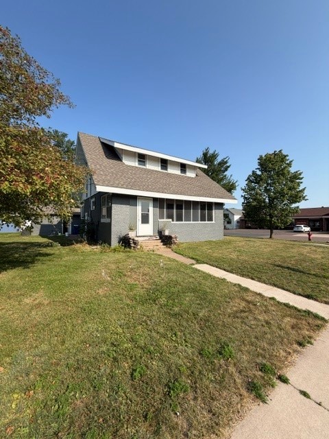 121 N River St Property Photo 2