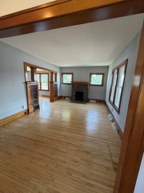 121 N River St Property Photo 10