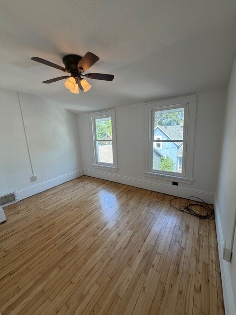 121 N River St Property Photo 13