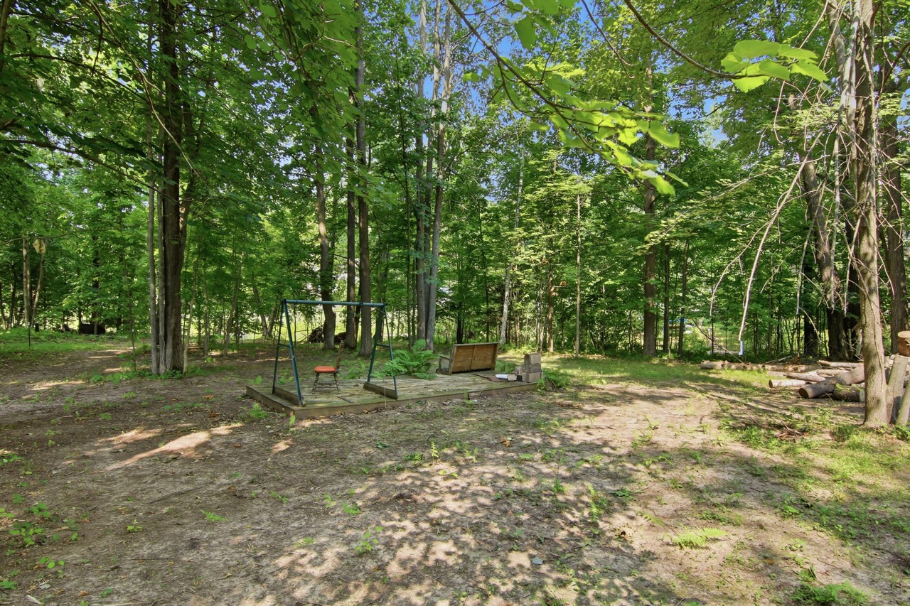 N6113 Lakewood Boulevard Property Photo 3