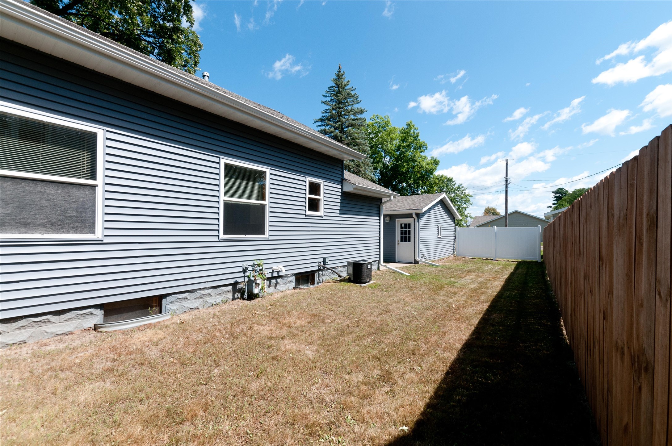 939 Craite Avenue Property Photo 11