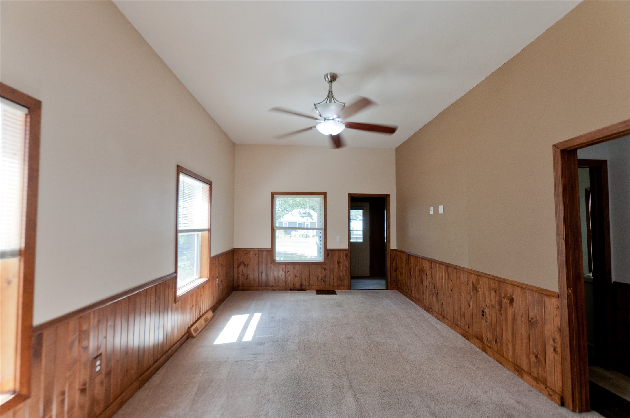 939 Craite Avenue Property Photo 20