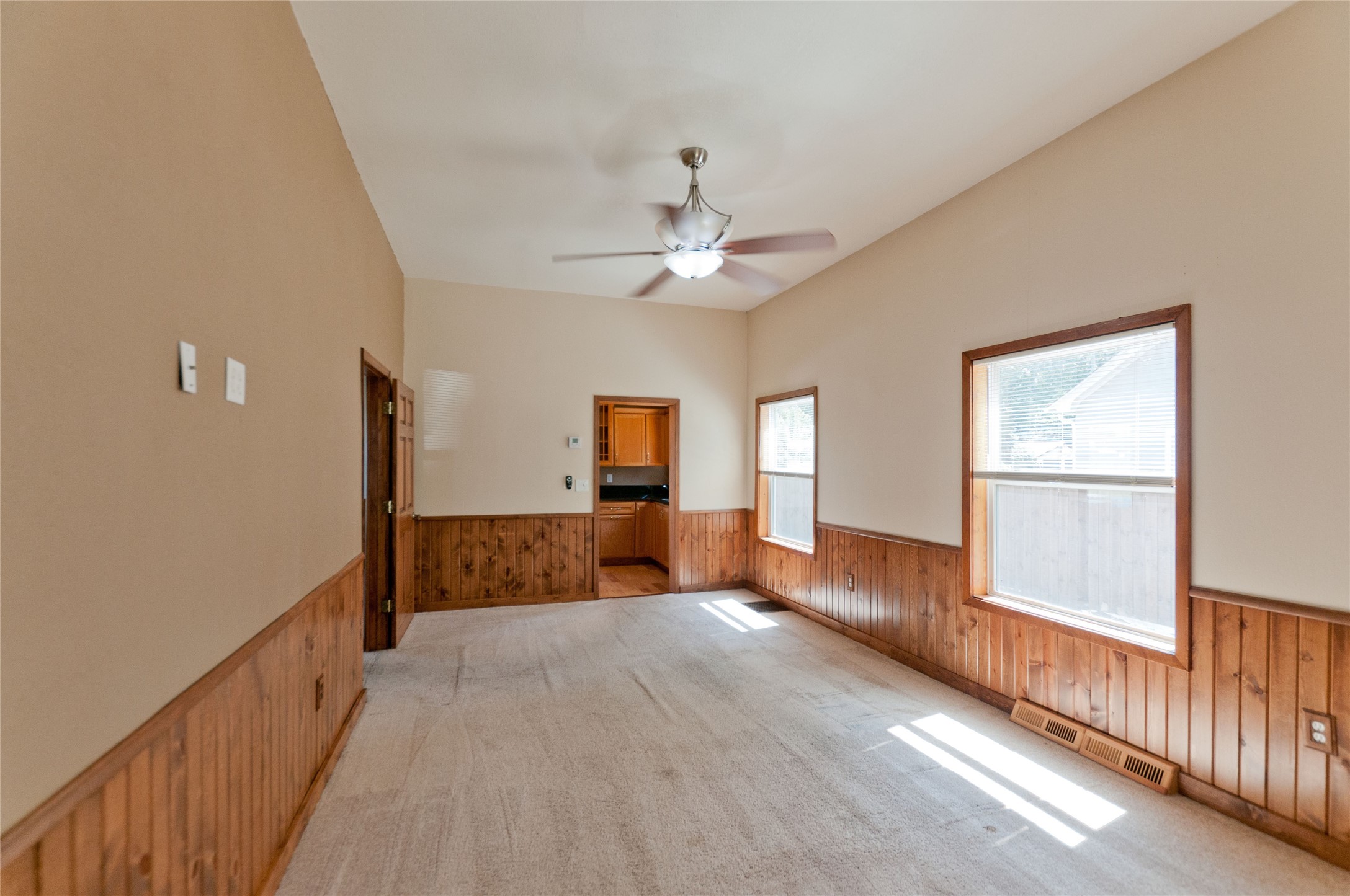 939 Craite Avenue Property Photo 21