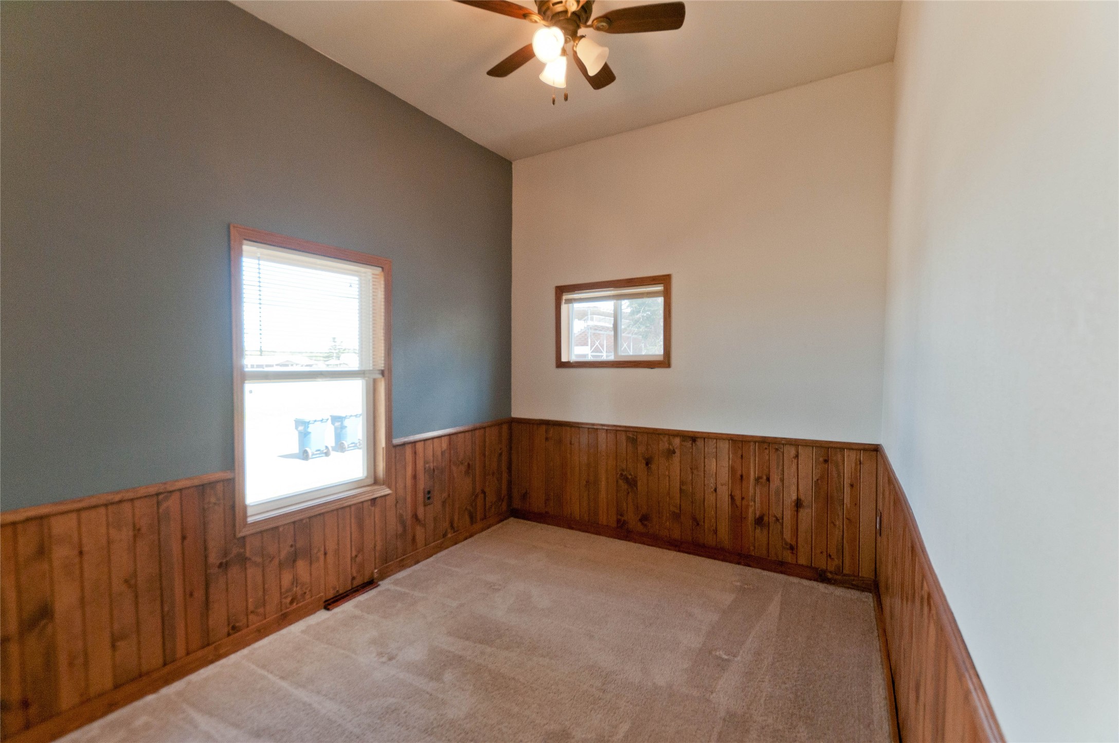 939 Craite Avenue Property Photo 23