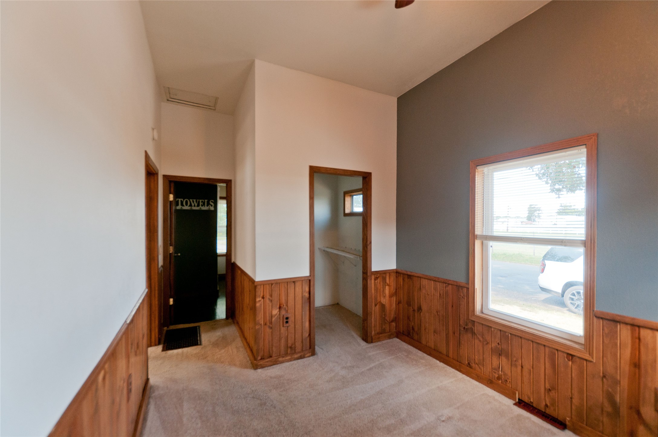939 Craite Avenue Property Photo 24