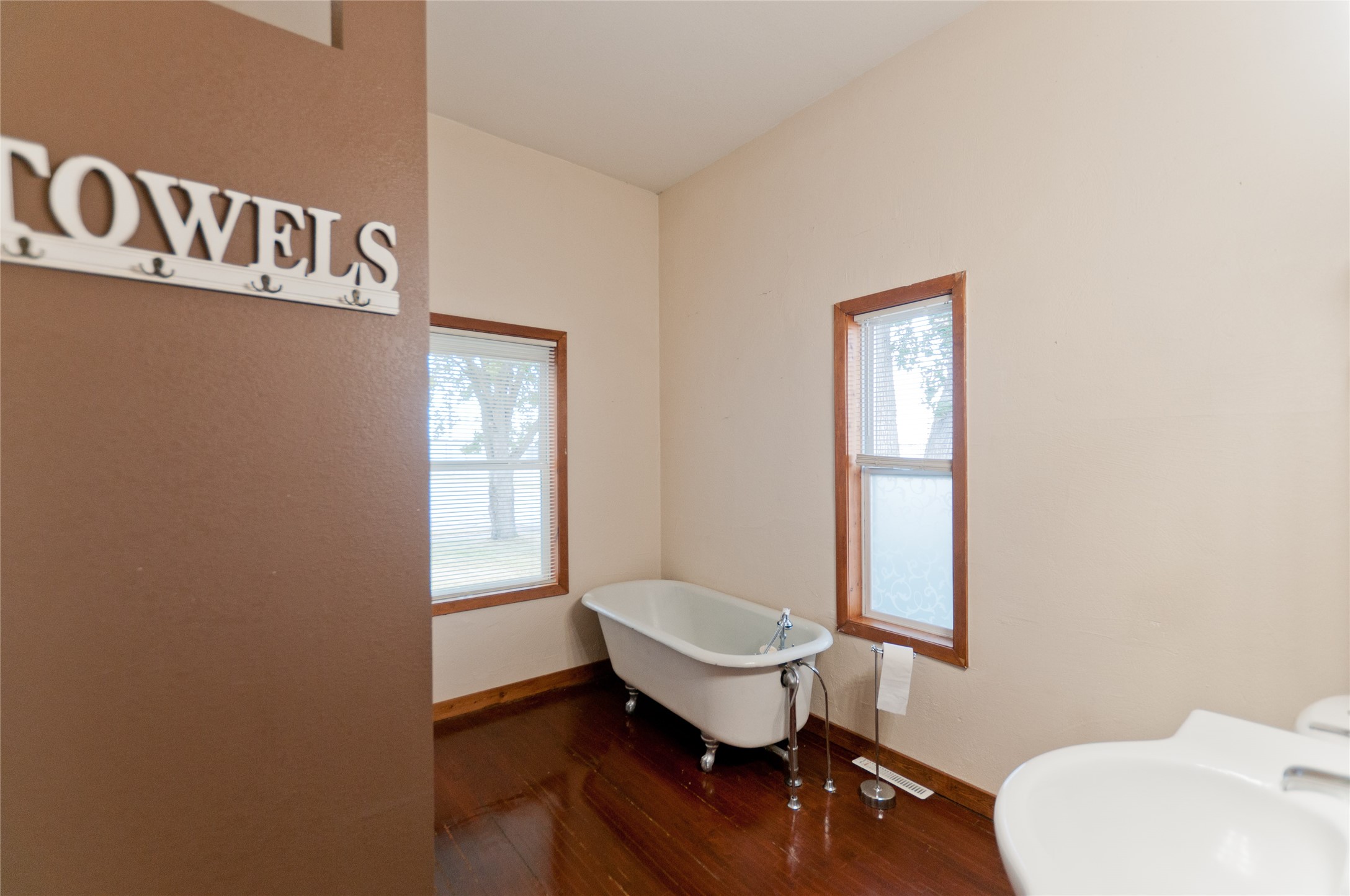 939 Craite Avenue Property Photo 26