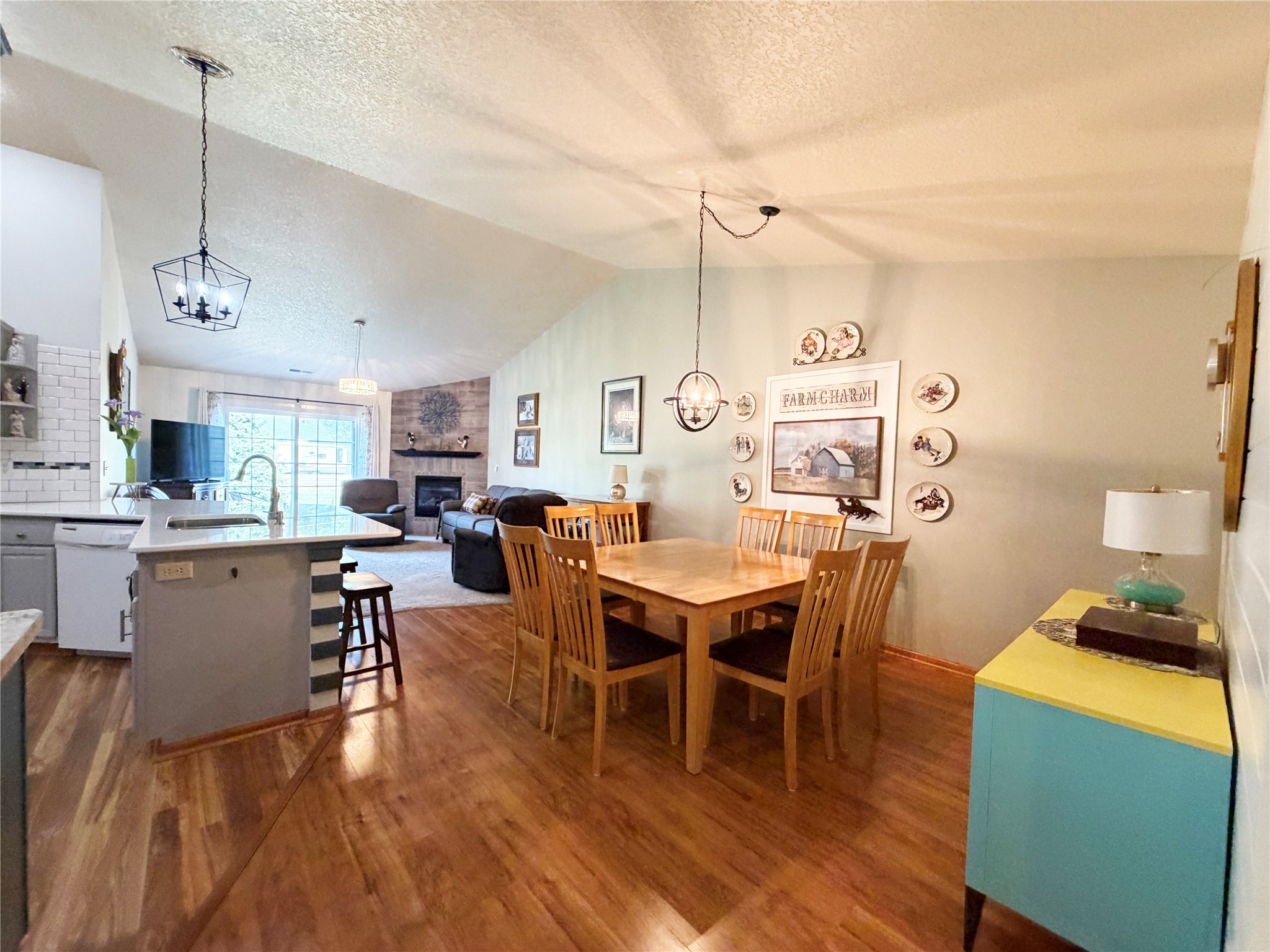 1220 E Orchard Beach Lane C Property Photo 9