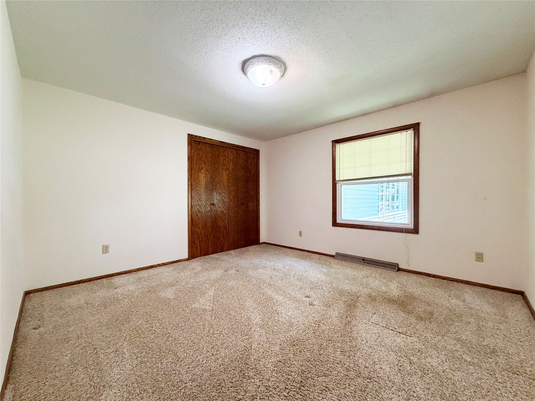 1105 Bayview Avenue Property Photo 22