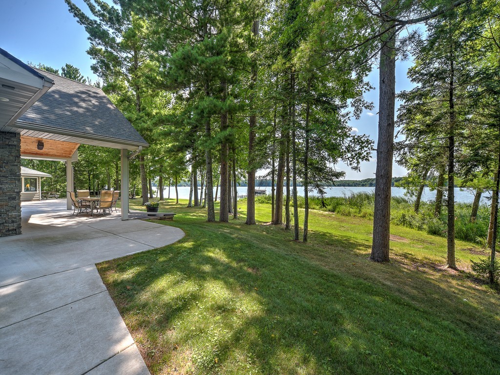 8687 Grover Point Road Property Photo 35