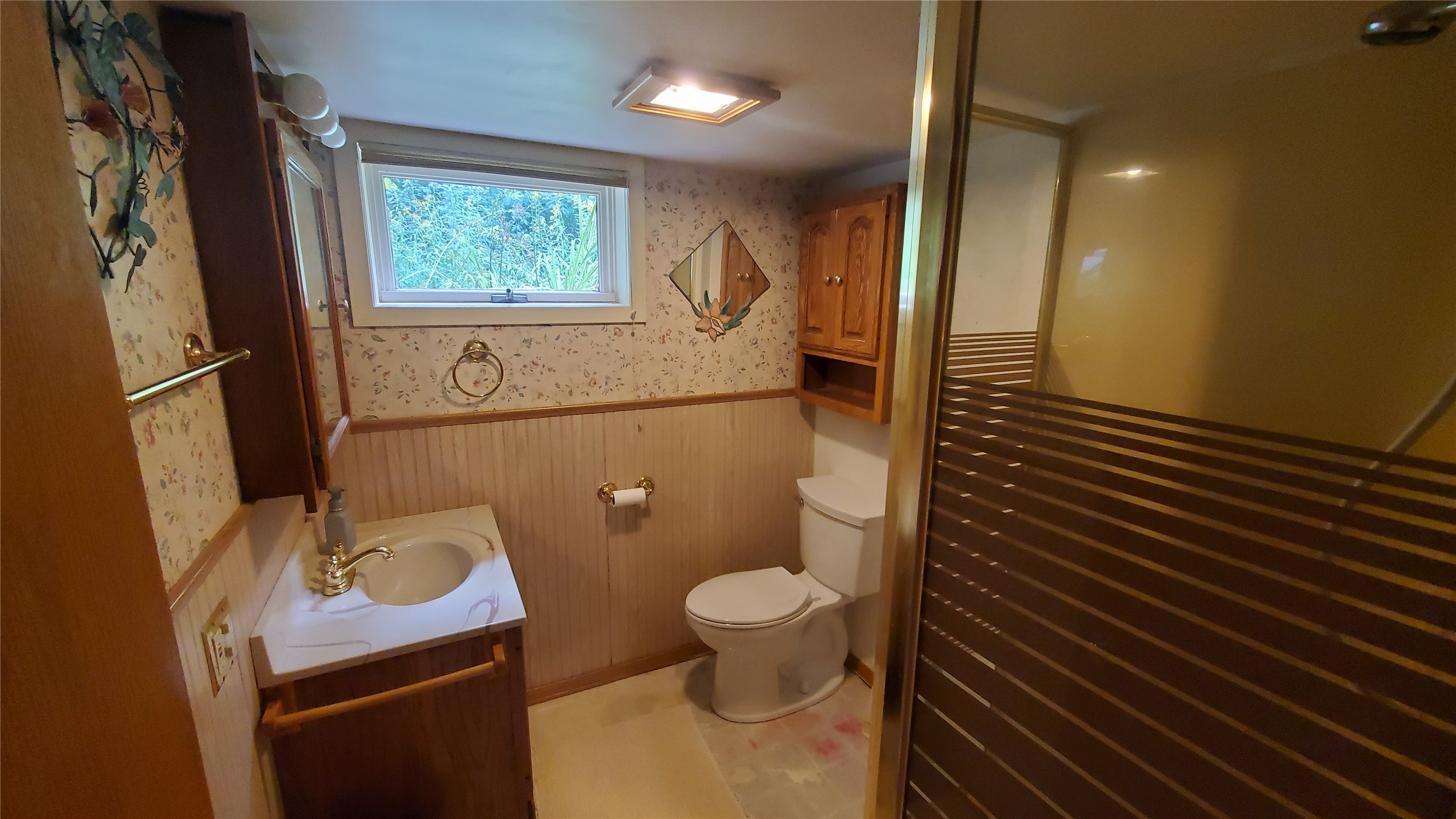3005 S County Highway H Property Photo 28