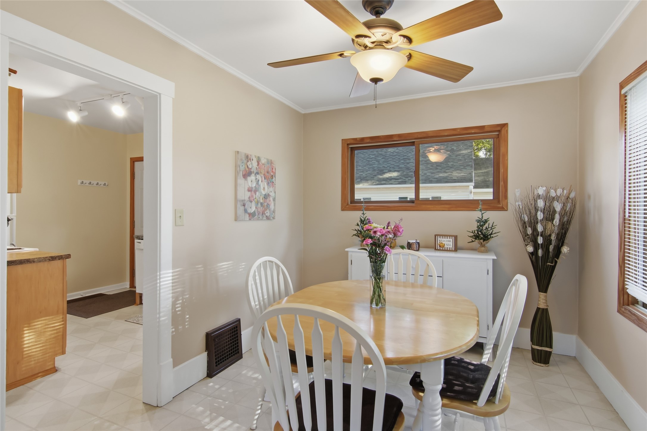 2832 5th Street Property Photo 12