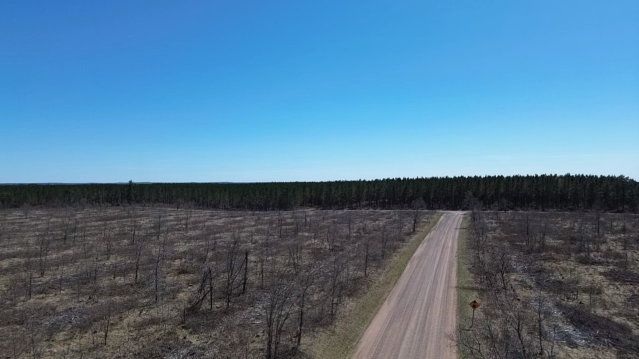 21xx Tomahawk Lake Road Property Photo 7