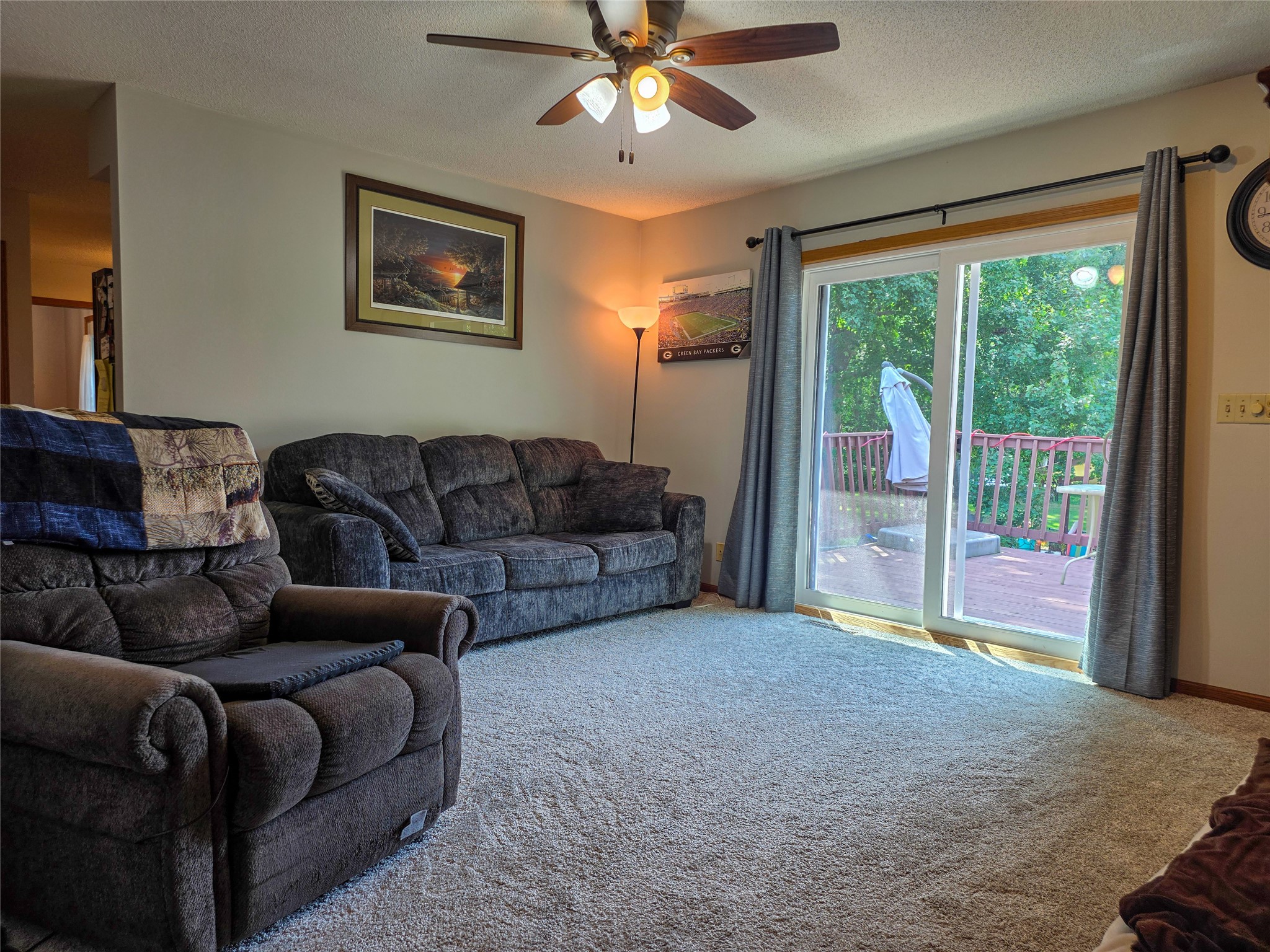 302 Summit Court Property Photo 10