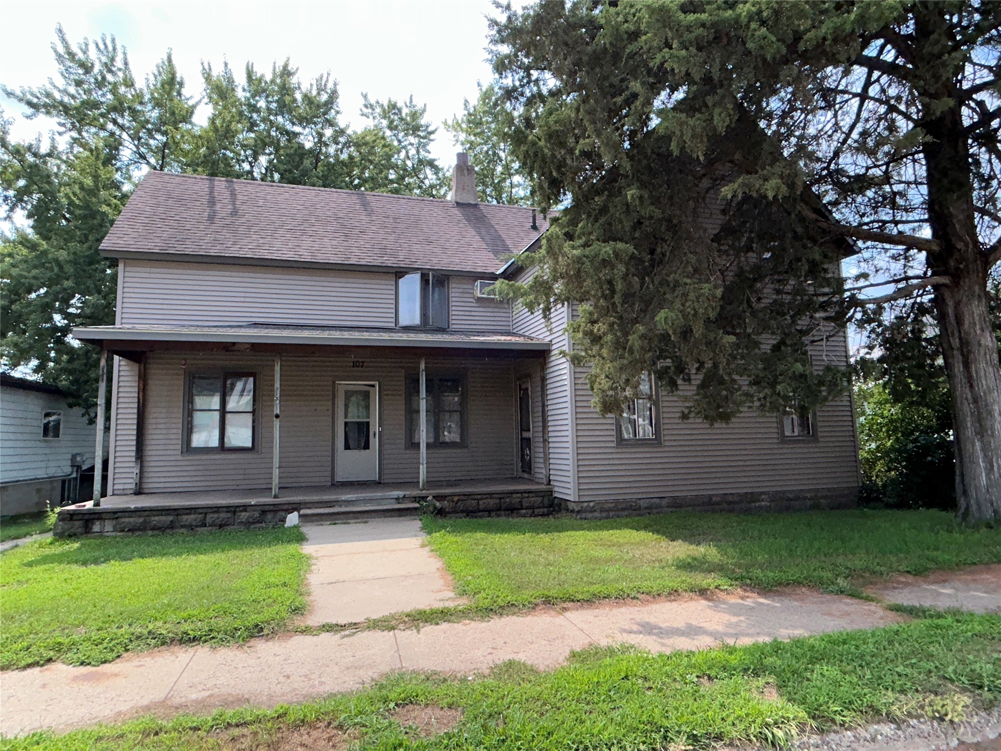 107 N Main Street Property Photo 1
