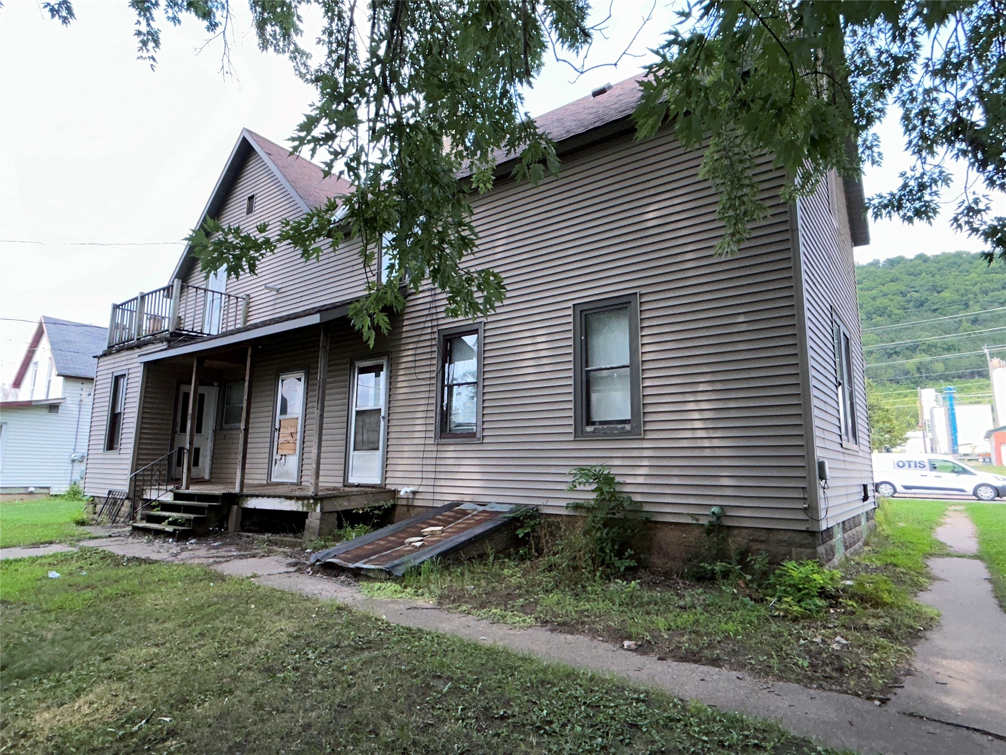 107 N Main Street Property Photo 5
