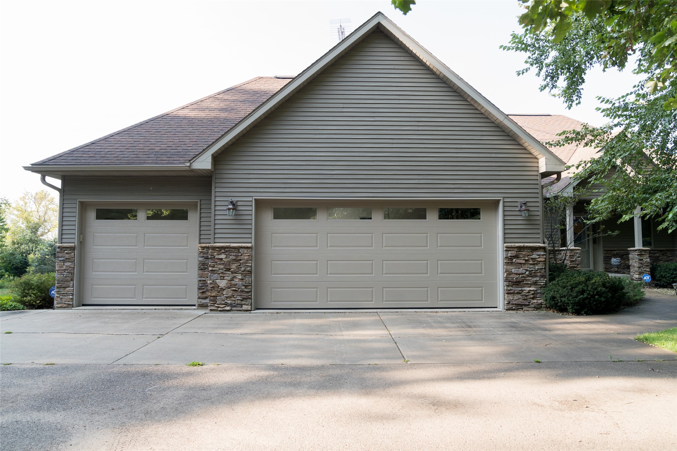 S51 Deer Run Road Property Photo 3