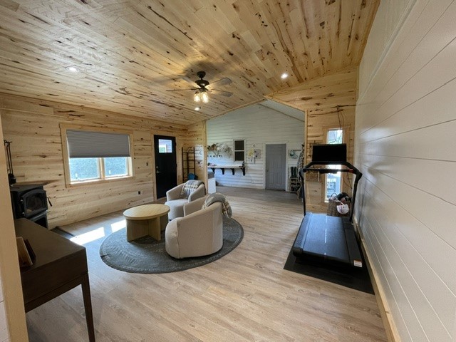 10644n Roynona Road Property Photo 9