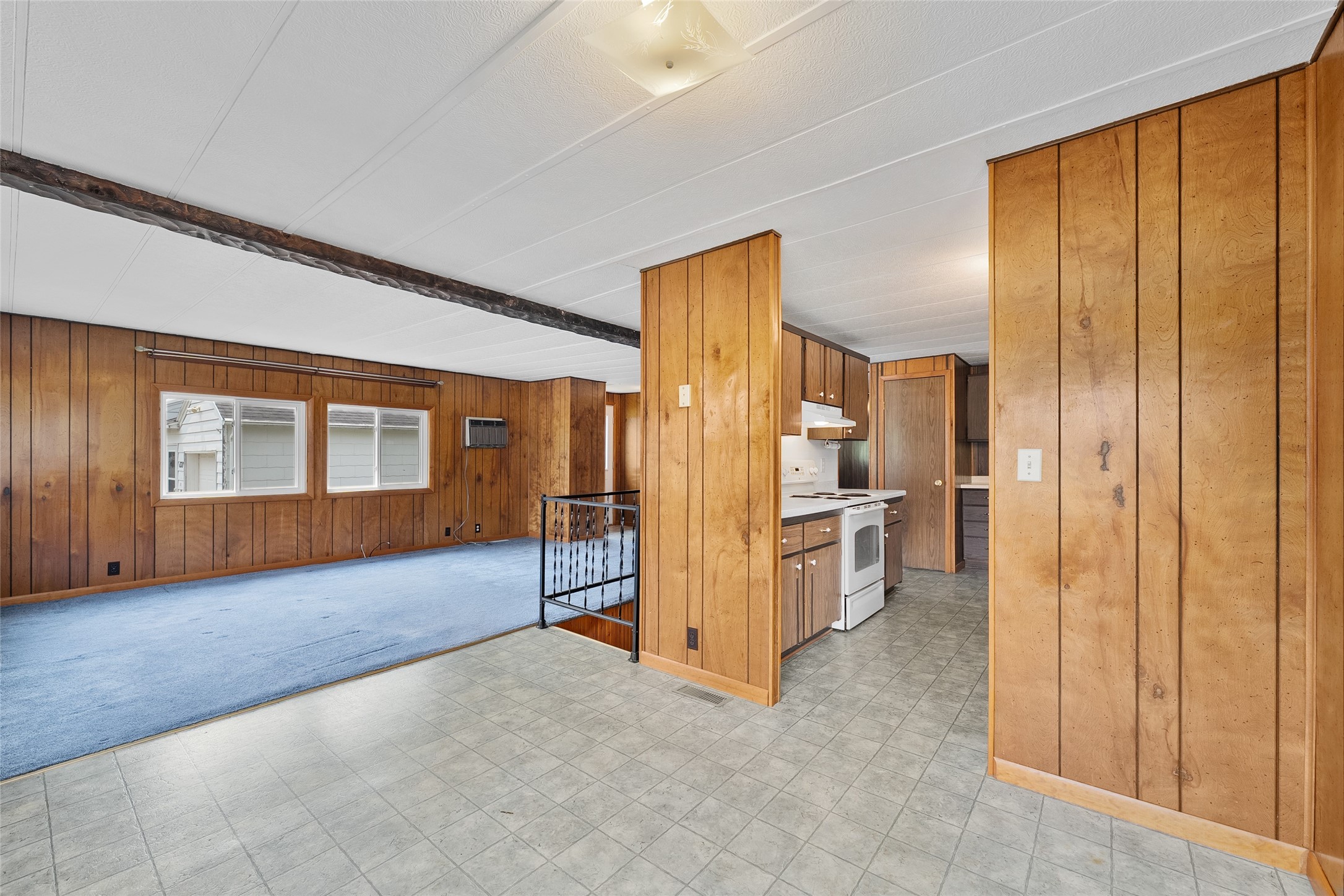 706 N Stone Street Property Photo 14