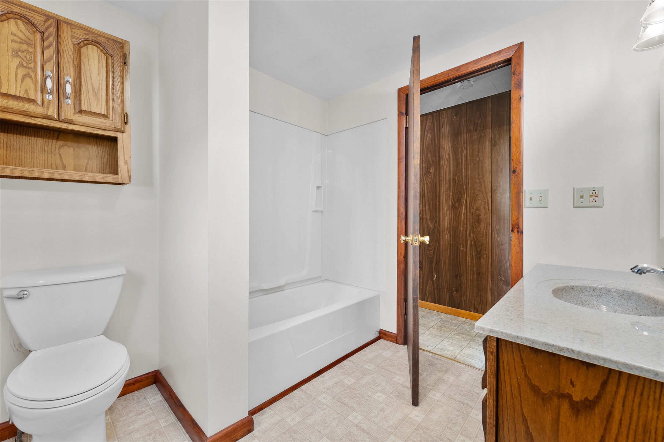 706 N Stone Street Property Photo 20
