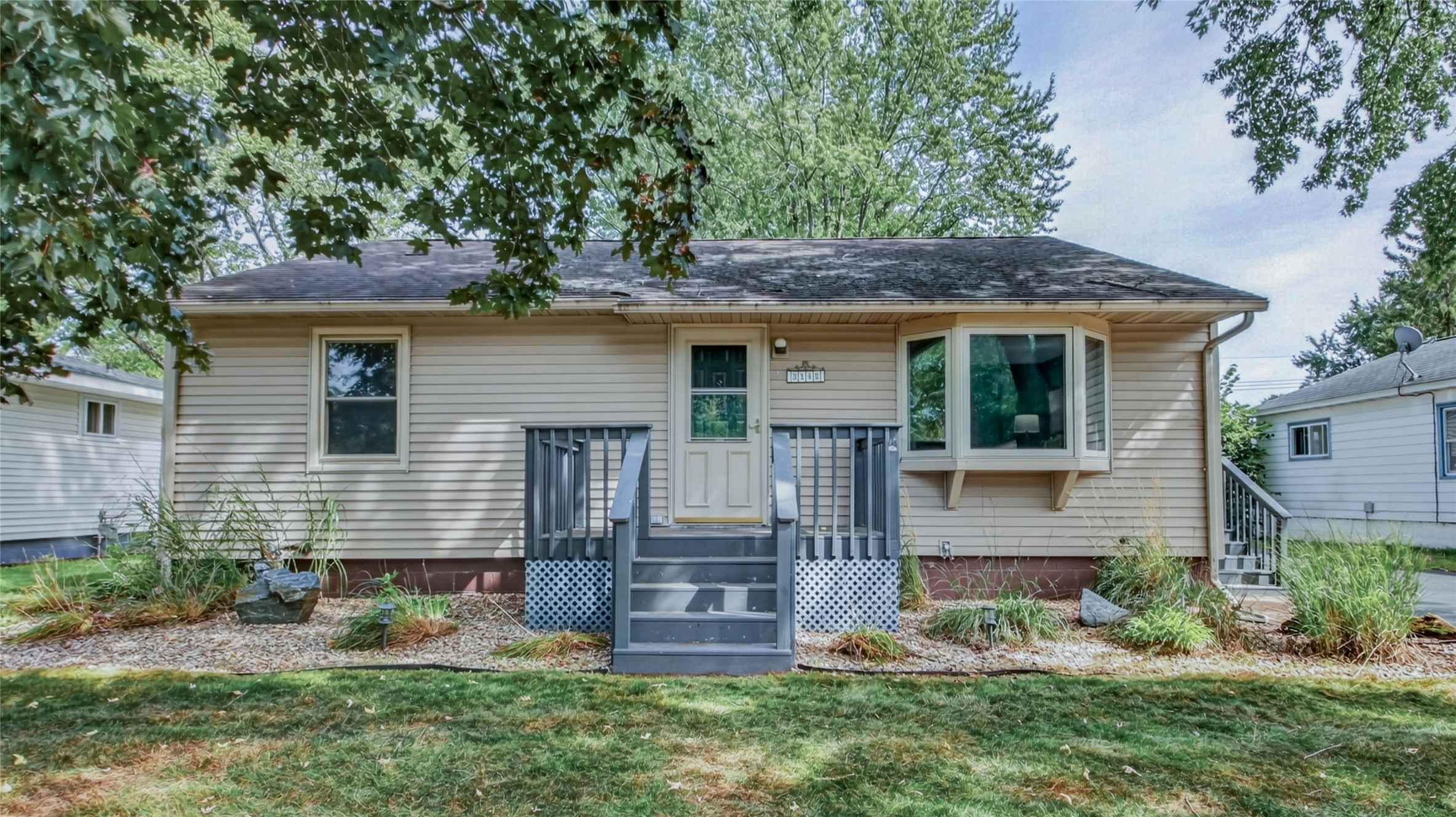 3145 Venus Avenue Property Photo 1