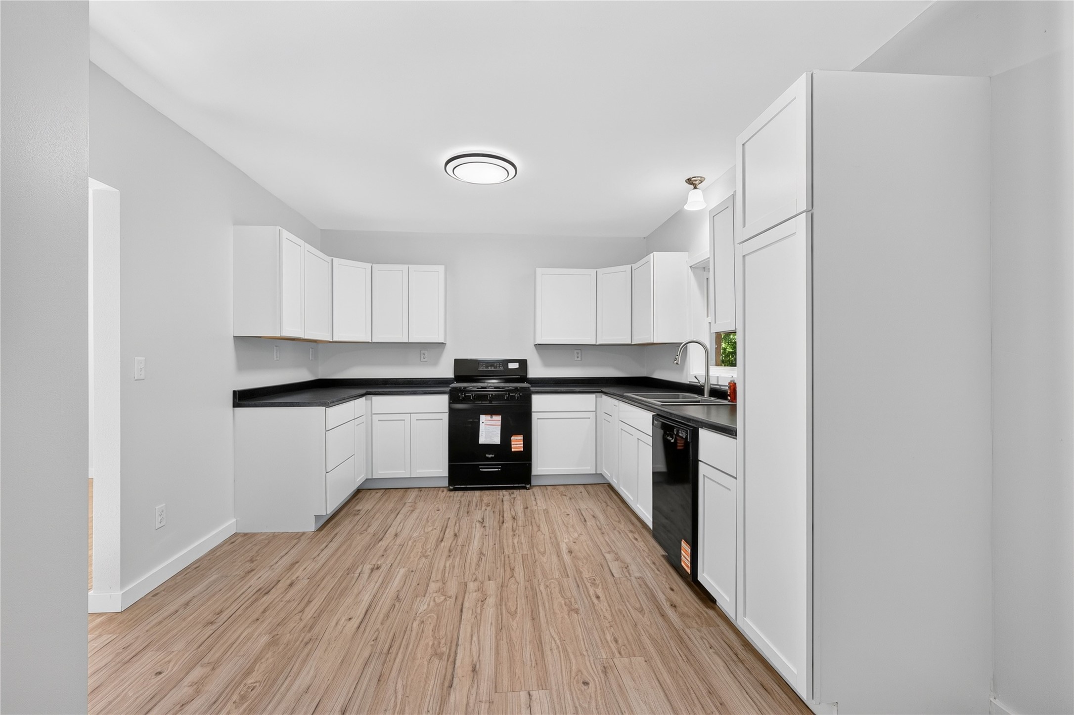 1714 20 3/4 Street Property Photo 25
