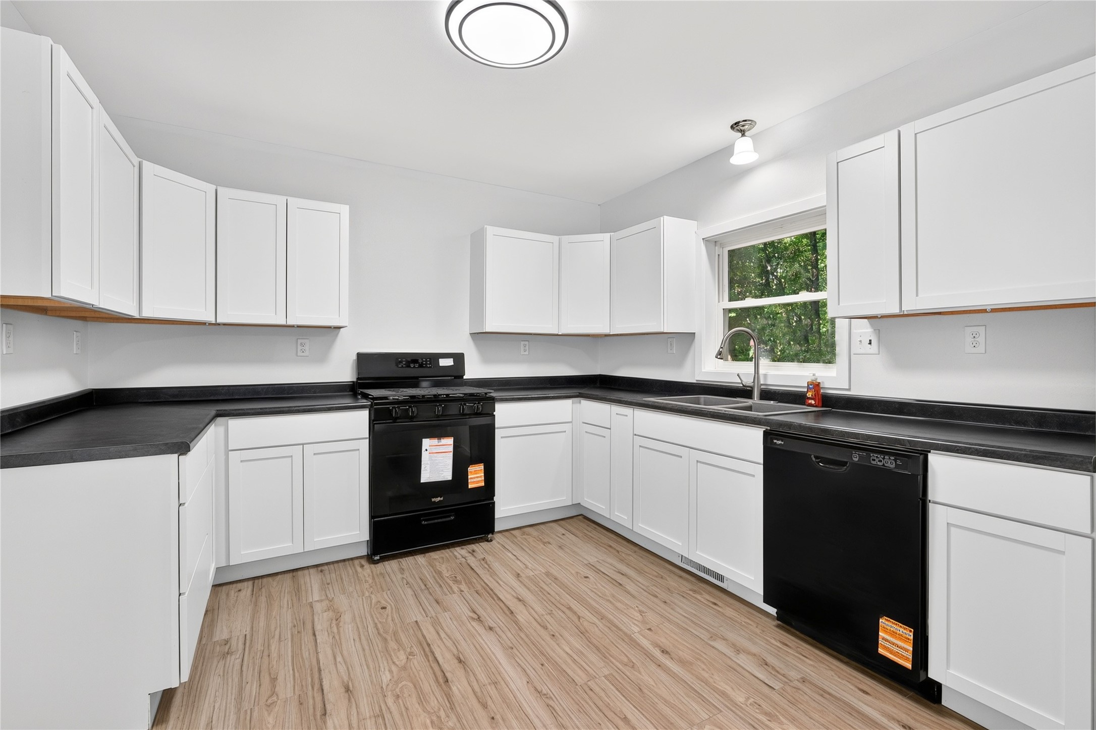 1714 20 3/4 Street Property Photo 29