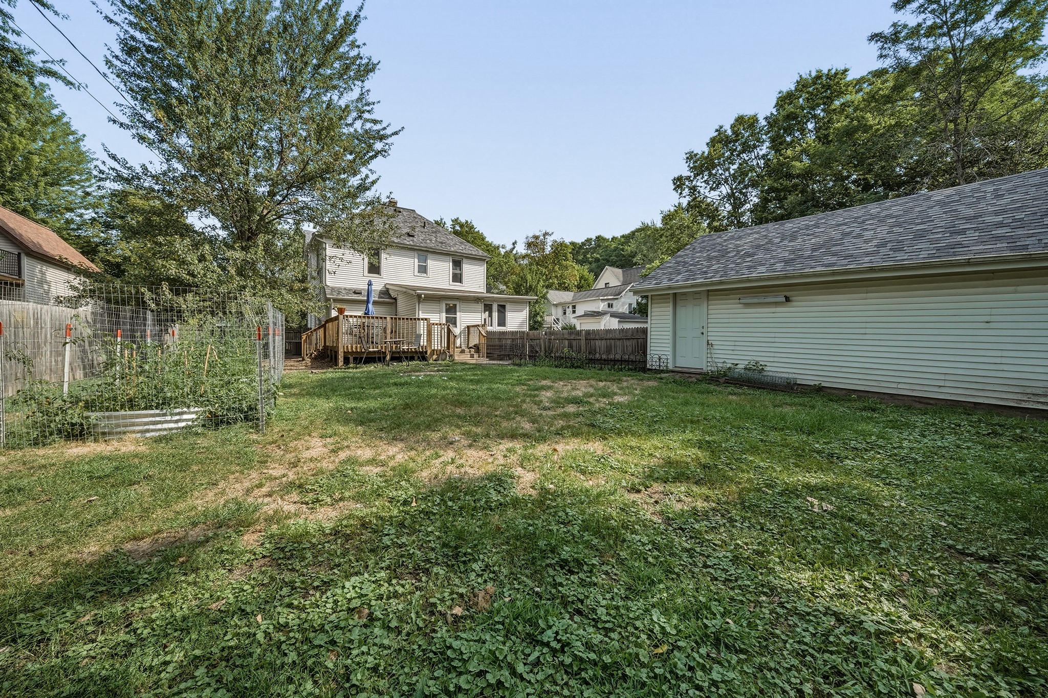 1551 E Madison Street Property Photo 31