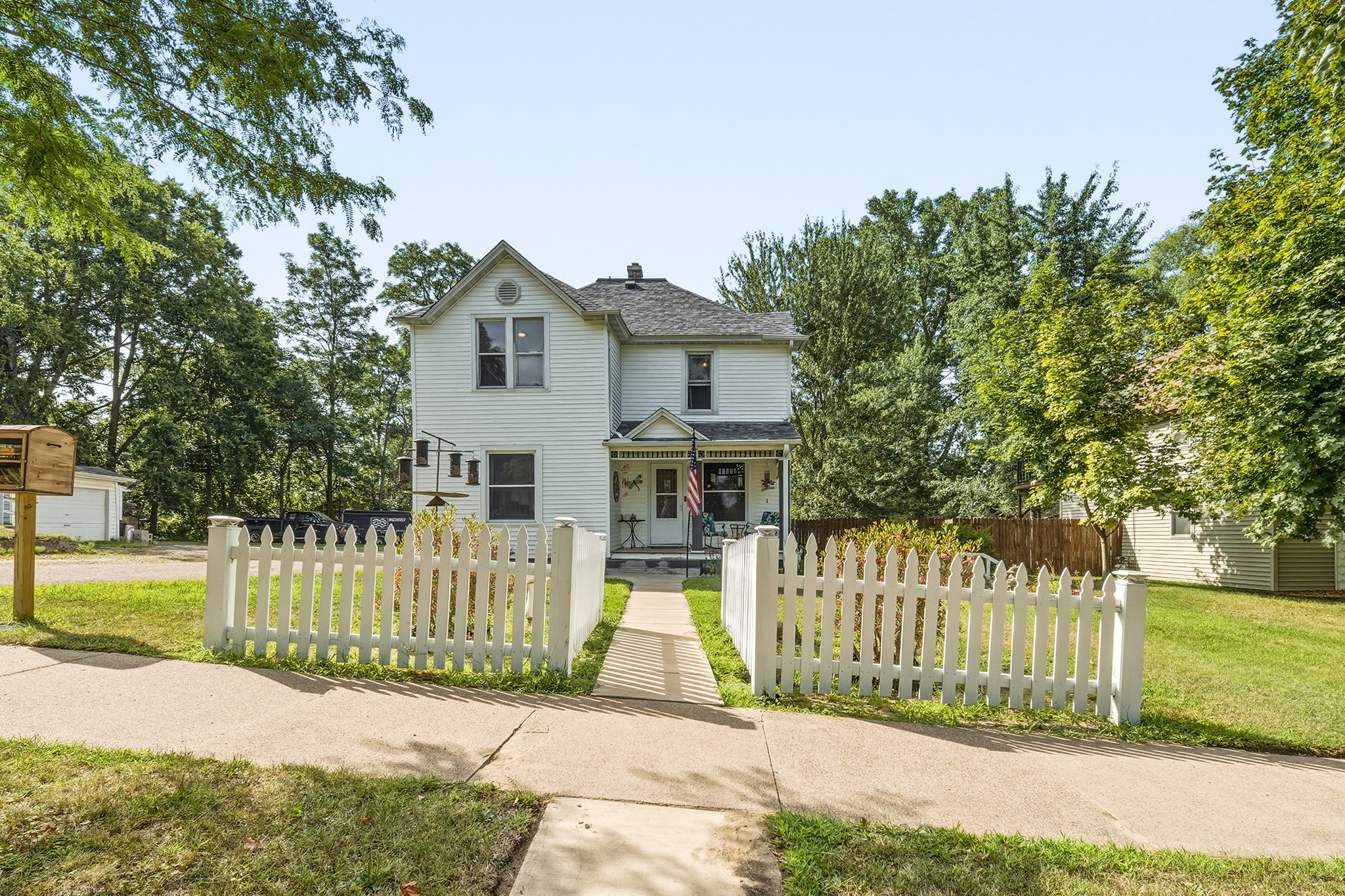 1551 E Madison Street Property Photo 34