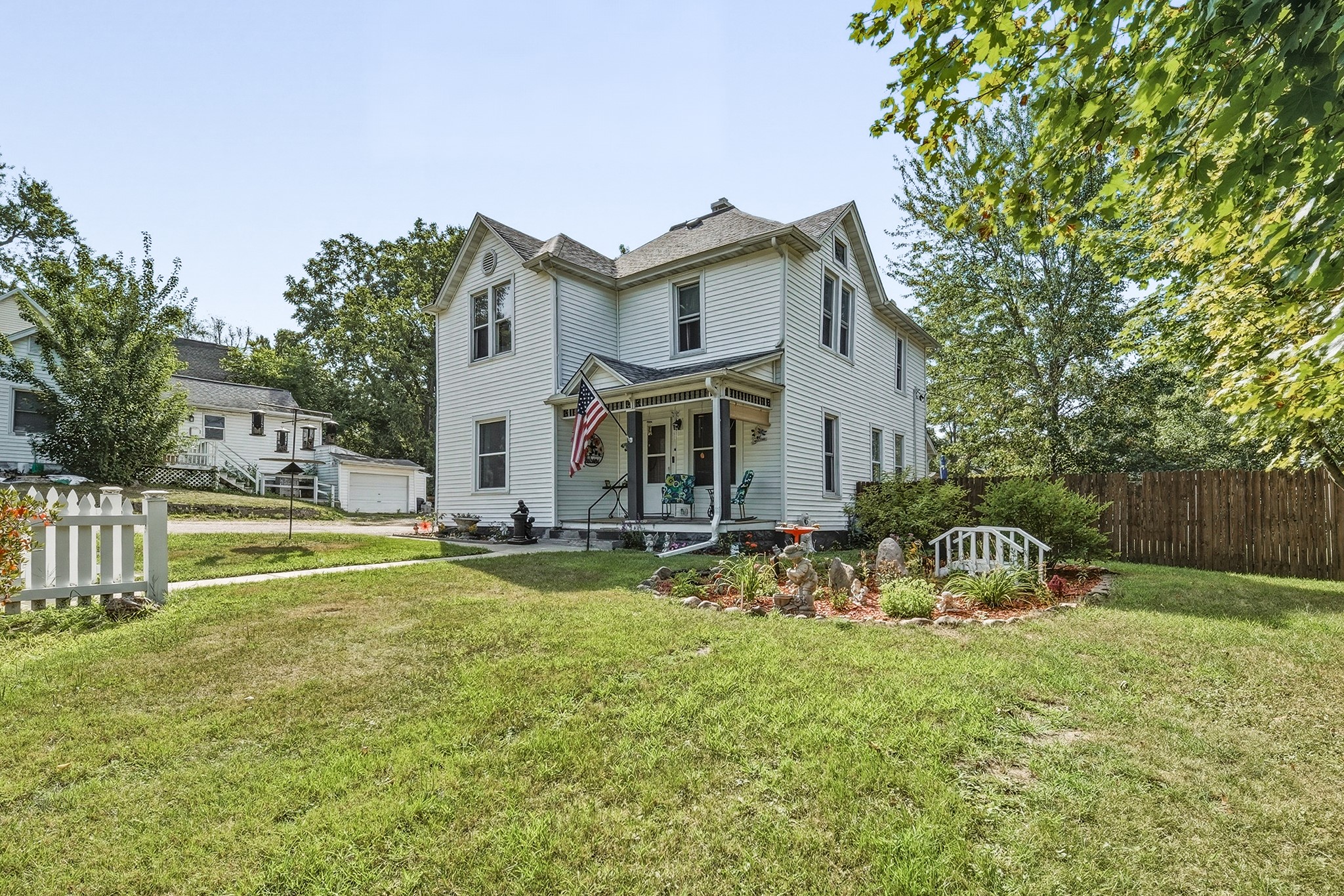 1551 E Madison Street Property Photo 35