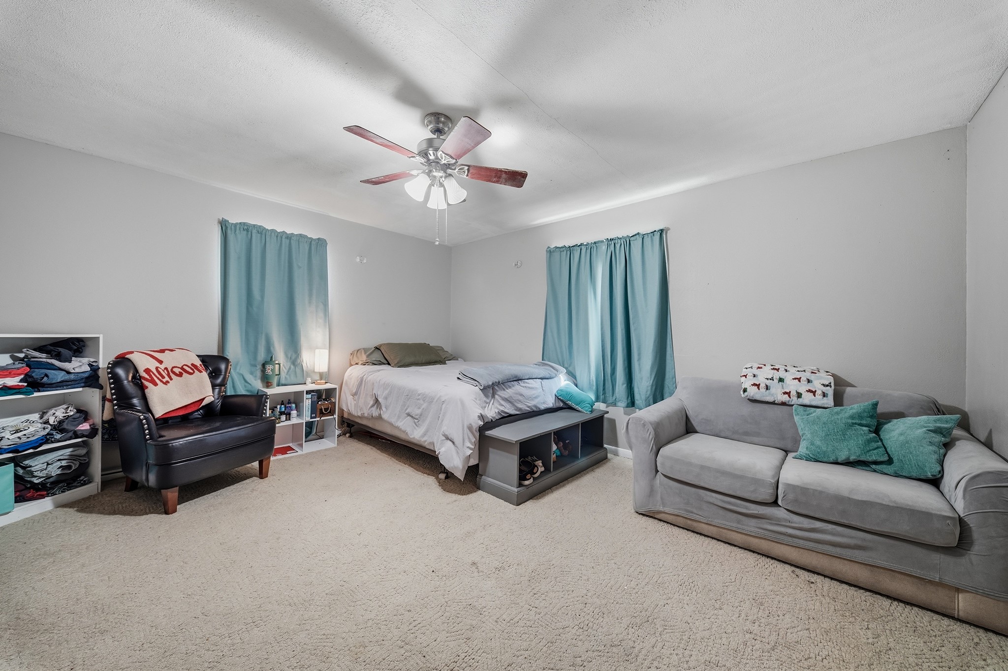 242 2nd Avenue Property Photo 16