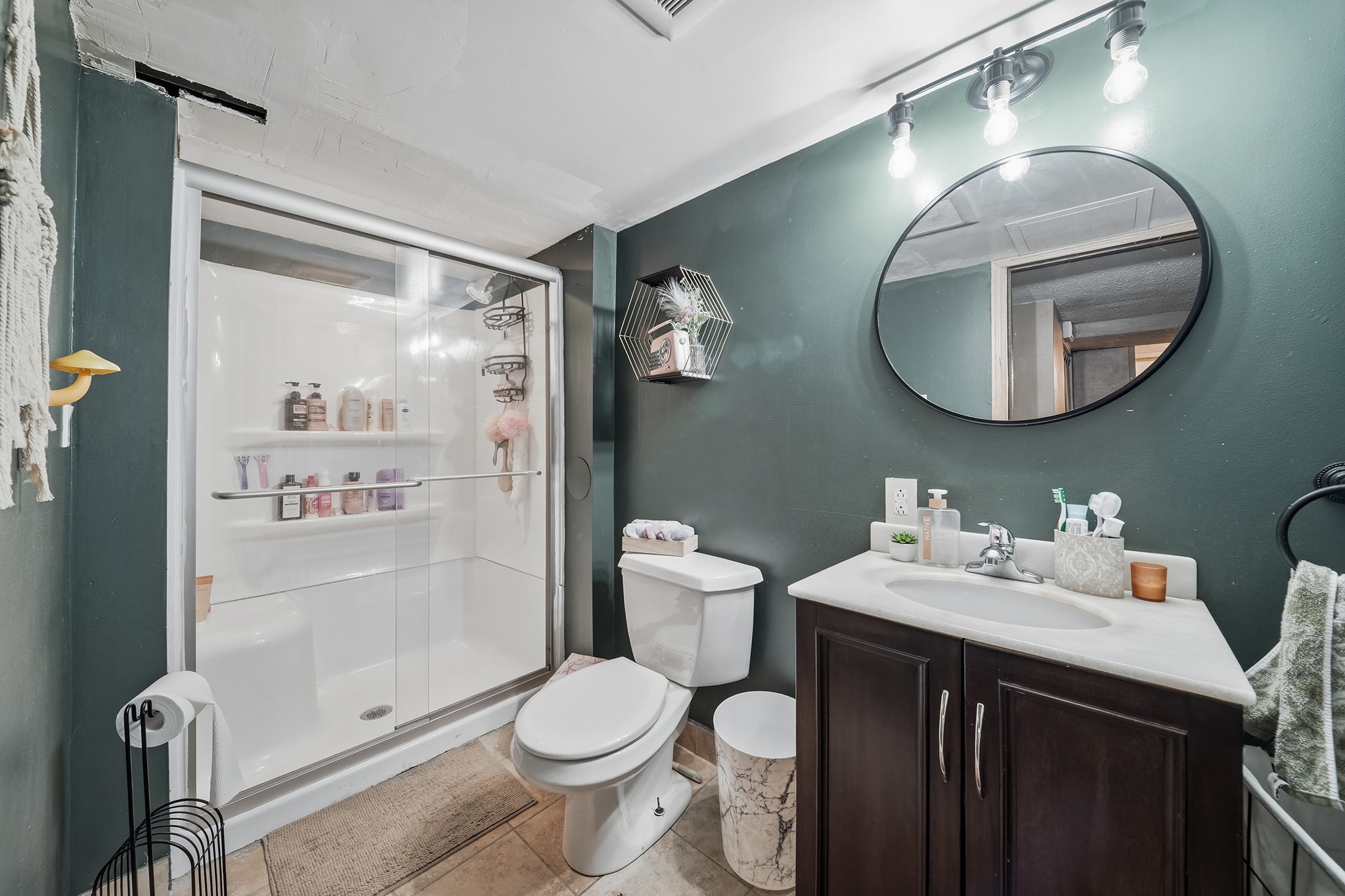 242 2nd Avenue Property Photo 19