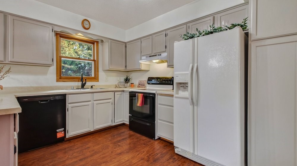 14251 47th Avenue Property Photo 14