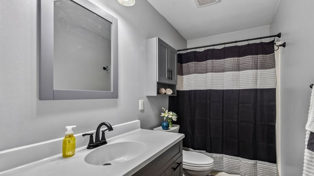 14251 47th Avenue Property Photo 17