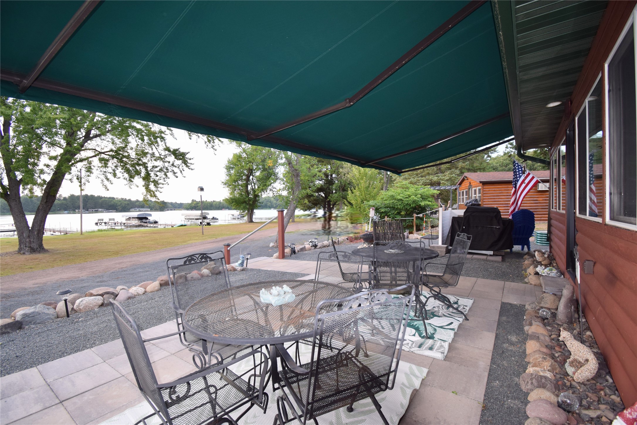 6587 Blue Heron Bay Drive Property Photo 6